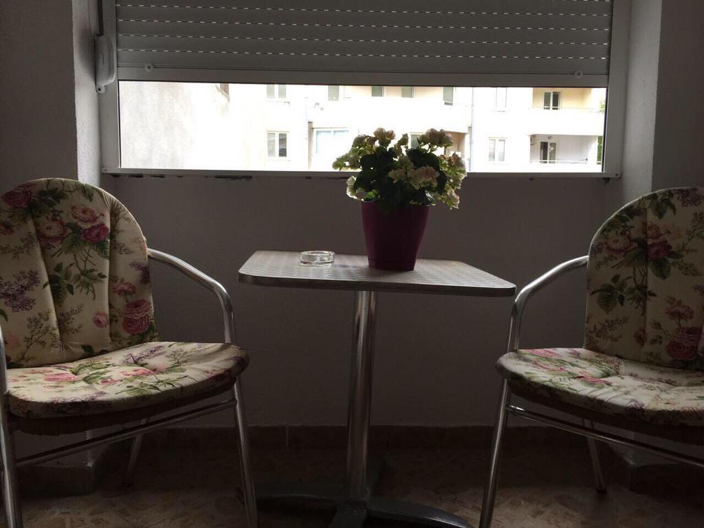 Apartments Sim Budva Luaran gambar