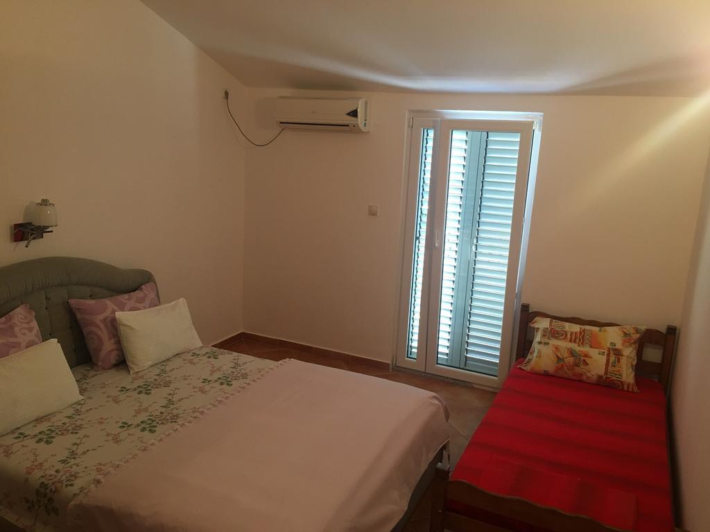 Apartments Sim Budva Luaran gambar